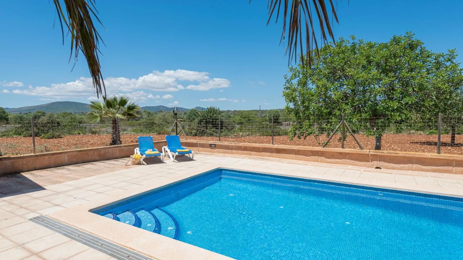 Can Pintat Cala Anguila 0*,