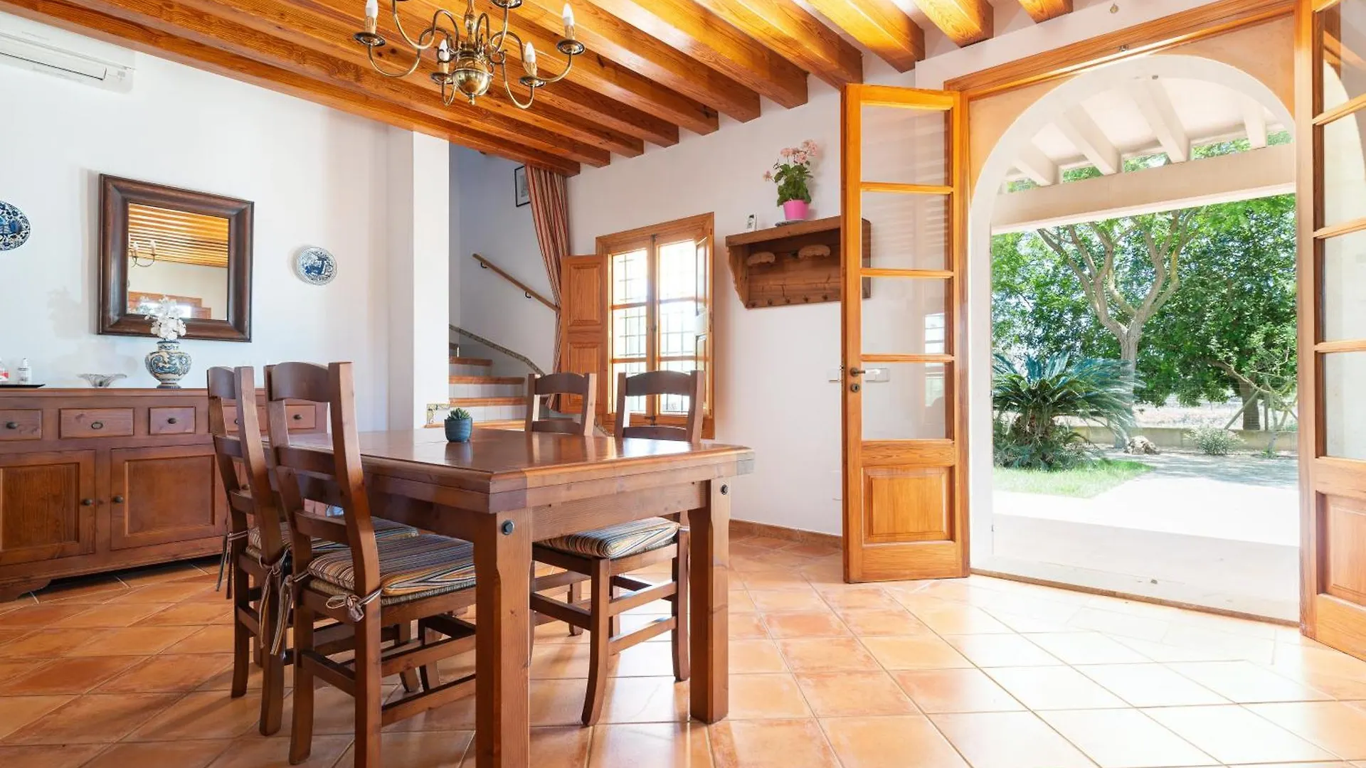 Can Pintat Cala Anguila Villa